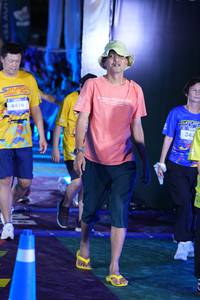 BIB: 4416, 348
                            <button type="button" onclick="openModal(26262163)" class="btn btn-primary btn-sm float-right btn-popup" data-toggle="modal" data-target=".modal-high-quality">
                        <i class="fas fa-shopping-cart"></i> Add to Cart
                    </button>
                                            <button type="button" onclick="isThisMe(26262163, true)" class="btn btn-success btn-sm float-right btn-popup btn-isme hidden" data-toggle="tooltip" data-placement="bottom" title="นี่คือรูปของคุณใช่ไหม คลิกที่นี่เพื่อเอาเข้าอัลบั้ม">
                        <i class="fas fa-plus"></i> Add to album
                    </button>
                    <button type="button" onclick="isThisMe(26262163, false)" class="btn btn-warning btn-sm float-right btn-popup btn-isnotme hidden">
                        <i class="fas fa-ban"></i> Remove from album
                    </button>